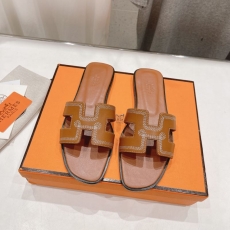 Hermes Slippers